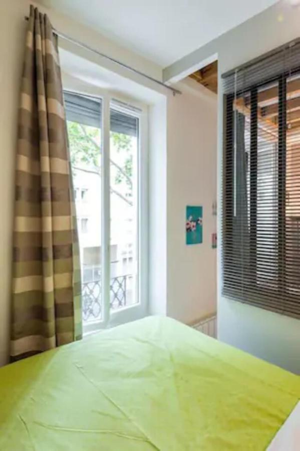 Apartment Le Petit Domer -metro Garibaldi-universite